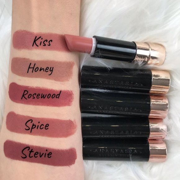 Anastasia Beverly Hills Matte Lipstick Rosewood - Picture 3 of 4